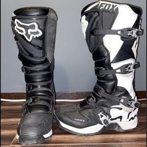 Not even broken in yet, I no longer have the bike and no longer need the boots!